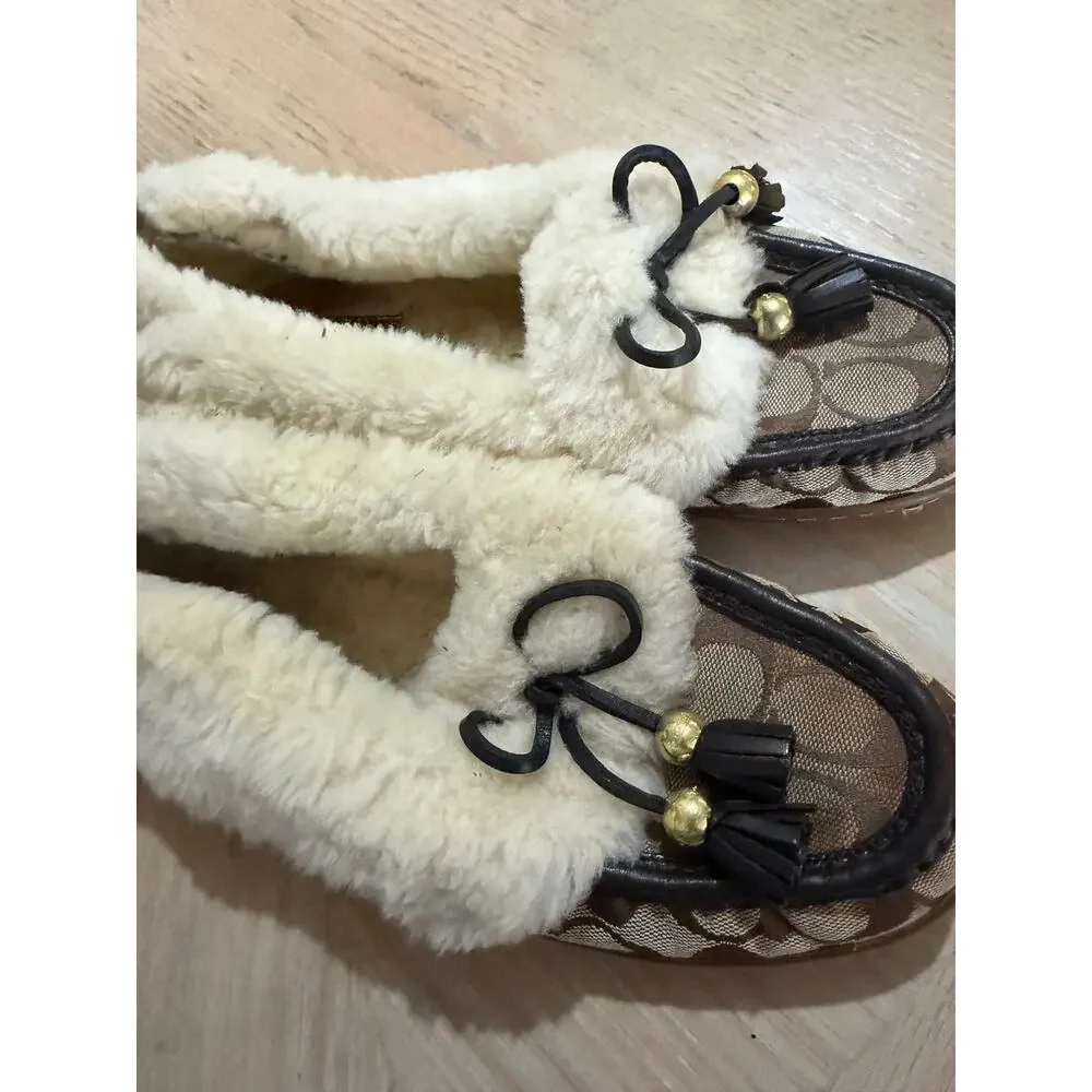 Coach Fiona Shearling Moccasins Women's Slip-On Loafers Monogram logo size 10